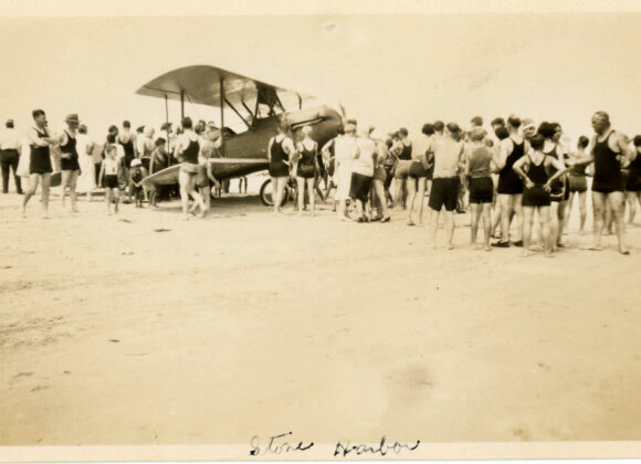 Picture of the Day No. 30 – Airplane Lands on the Beach