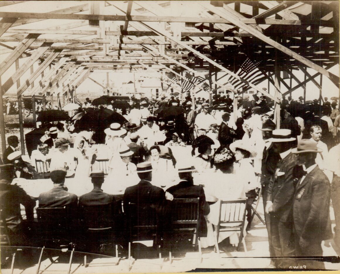 PICTURE OF THE DAY No. 126 – “THAT’S CERTAINLY ONE GRAND CELEBRATION GOING ON AT STONE HARBOR, N. J.”