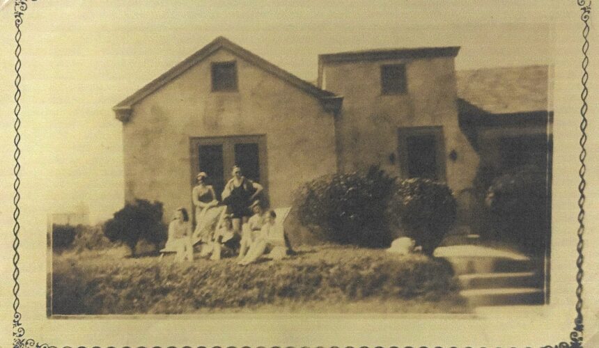 Picture of the Day No. 178 – “FIRST AVENUE HOUSE LOCATED IN STONE HARBOR, N. J.” Picture of the Day No. 178 – “FIRST AVENUE HOUSE LOCATED IN STONE HARBOR, N. J.”